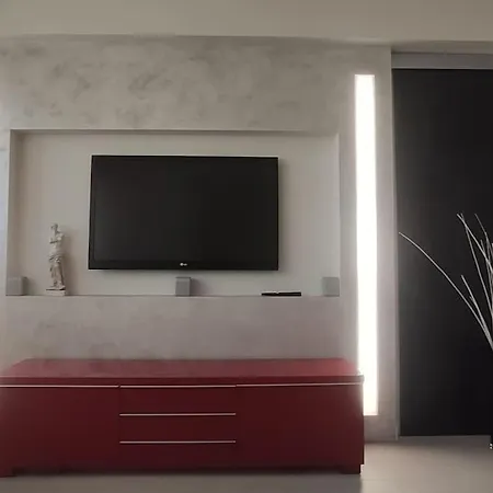 Apartmán Incantevole Con Parcheggio Gratuito